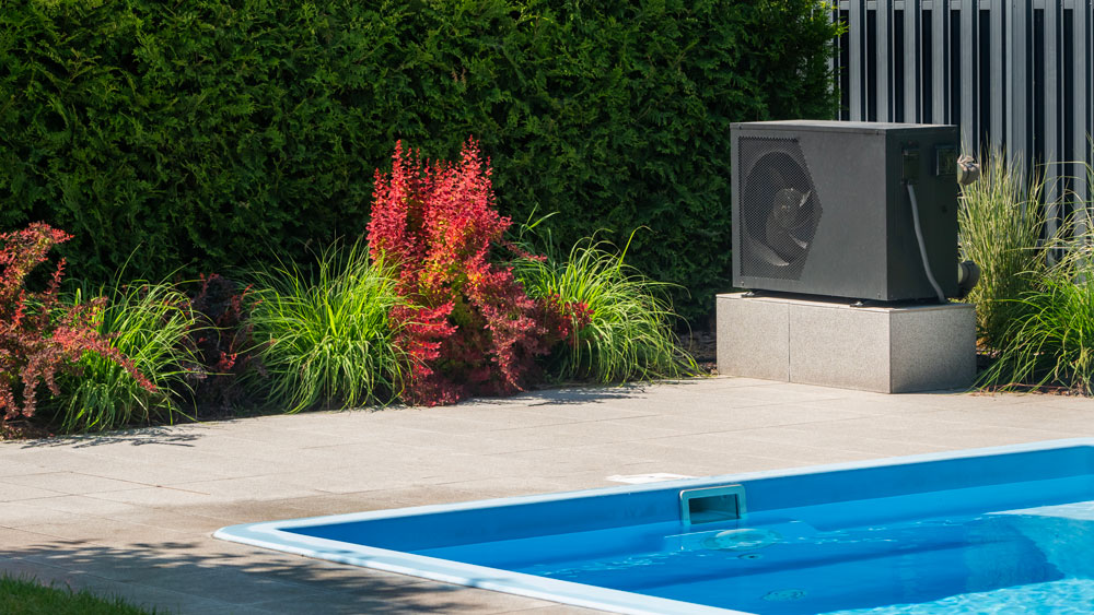 Local technique pompe à chaleur de piscine